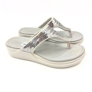 Crocs Boca Wedge Sandals Womens 6 Silver Sequin Thong Flip Flop Platform Beachy